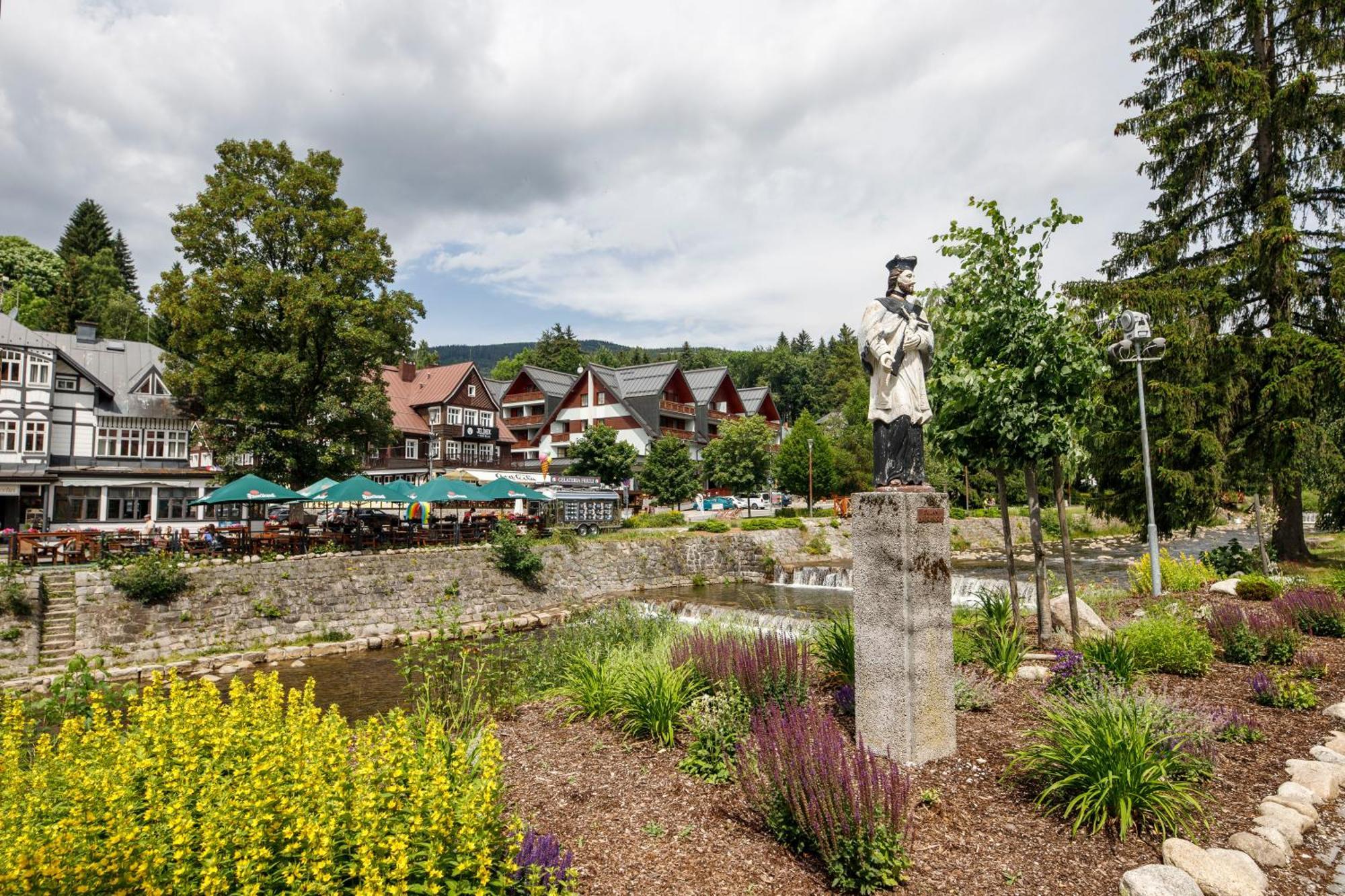 Hotel Lomnice Špindlerŭv Mlýn 外观 照片
